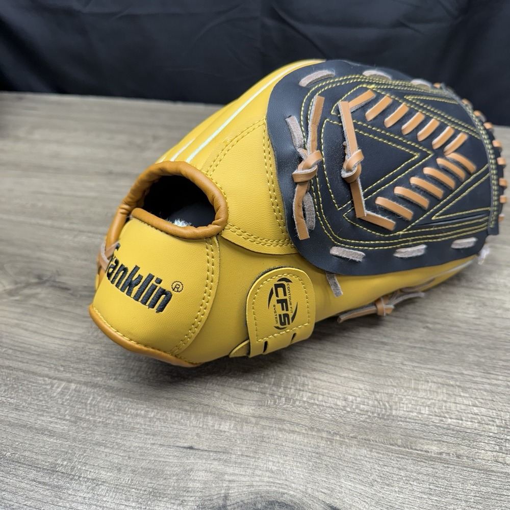 Franklin Sports Field Master 13" Baseball Softball Glove Tan Black 22601-13 RHT